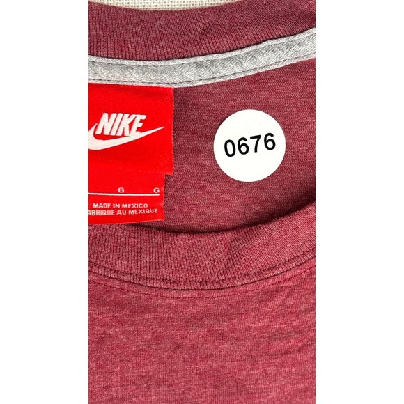 Nike‎ - Picture 9 of 10